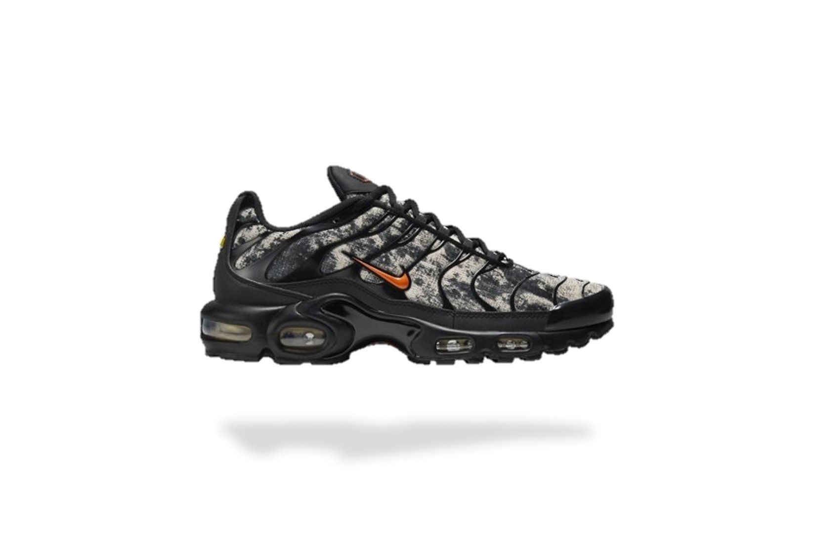 NIKE AIR MAX PLUS TN BLACK ORANGE CAMO