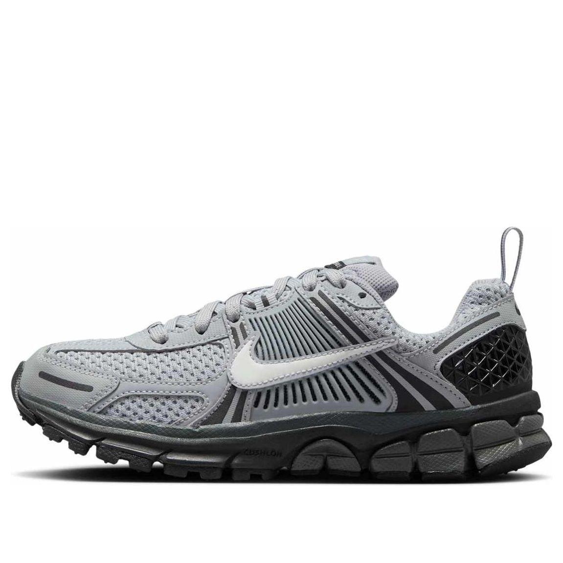 NIKE AIR ZOOM VOMERO 5 WOLF GREY BLACK