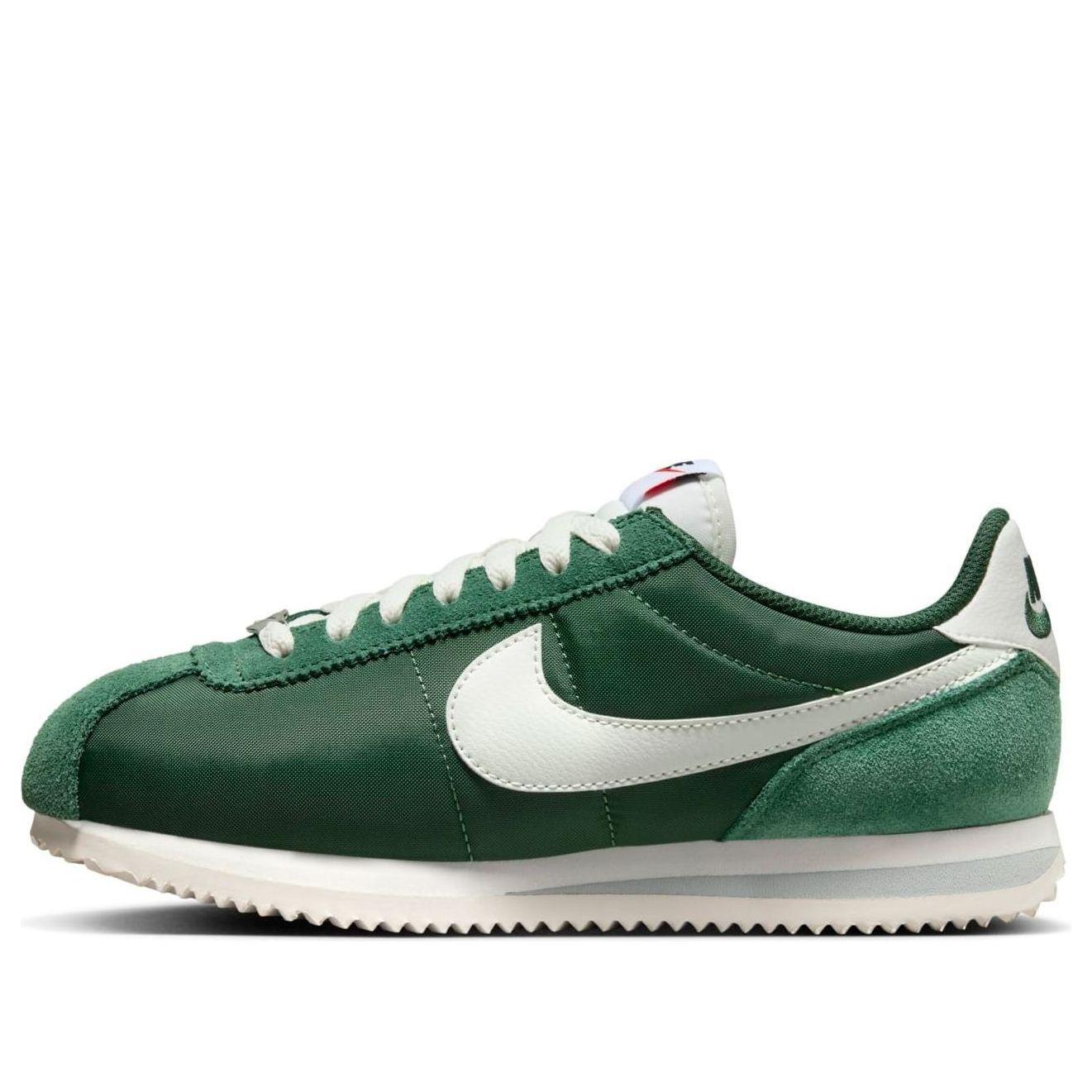 NIKE CORTEZ FIR