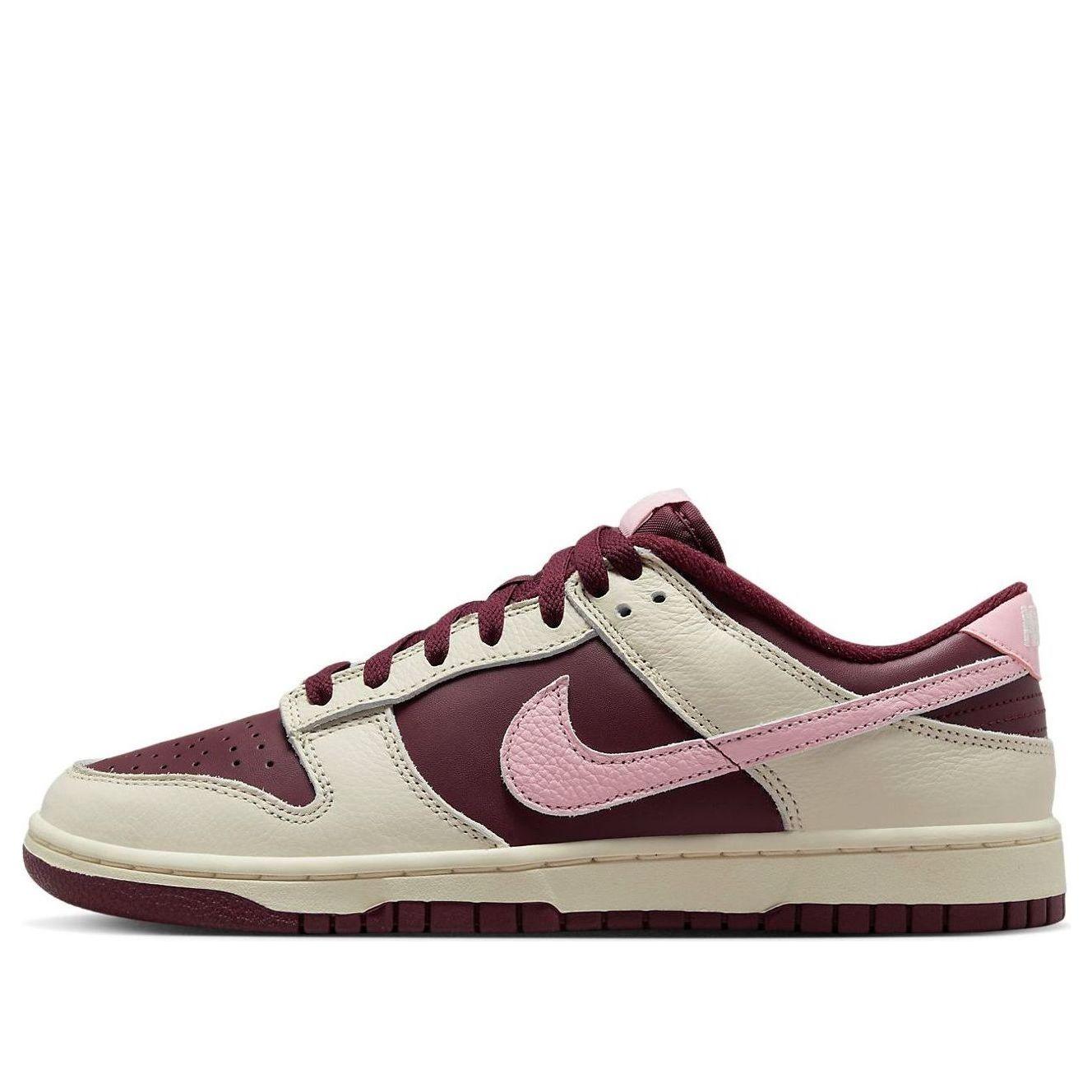 NIKE DUNK LOW PREMIUM SAINT-VALENTIN 2023