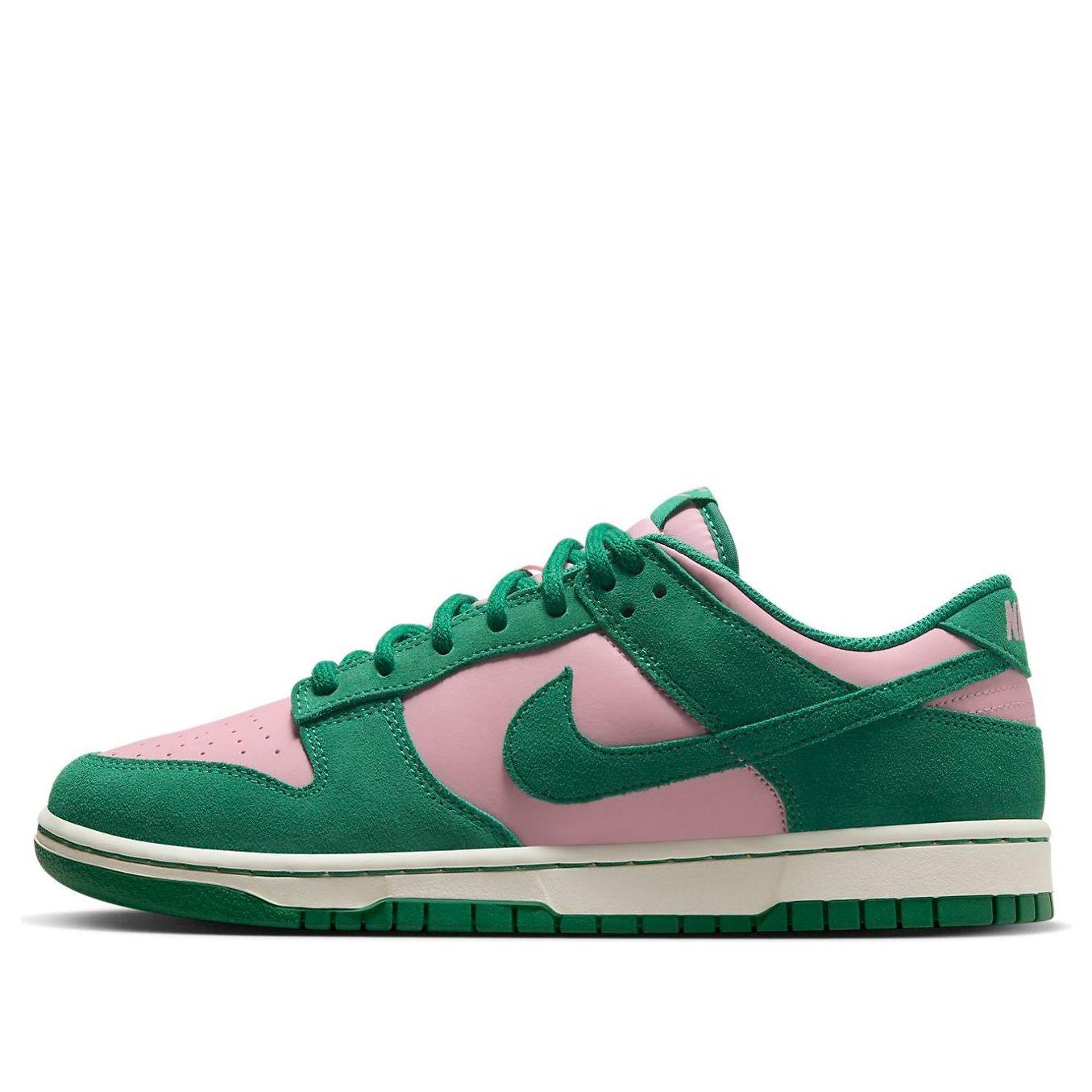 NIKE DUNK LOW SE MALACHITE MEDIUM SOFT PINK